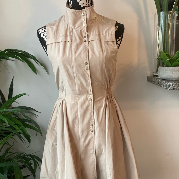 Egoist Dress and Jacket - Picture 2 of 14